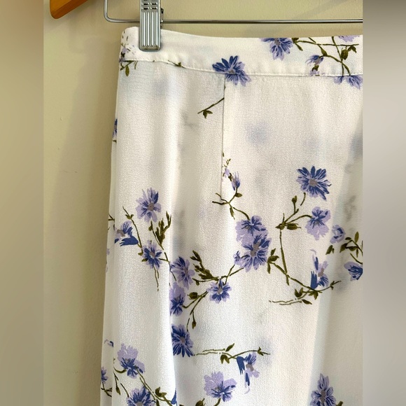 Tobi | Floral Wrap Maxi Skirt, Size XS ✨ - Picture 2 of 11